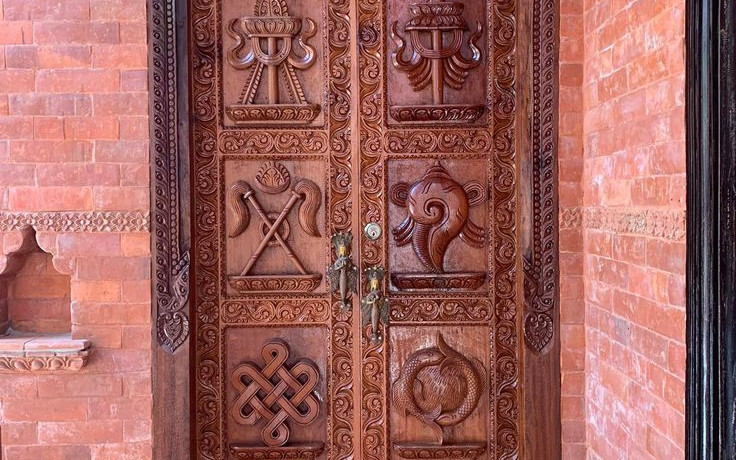 HDMR CARVING DESIGNED DOOR