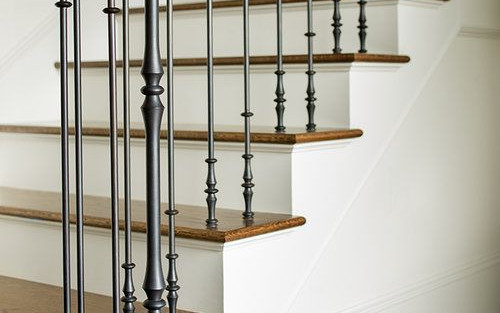 STAIRCASE RAILING